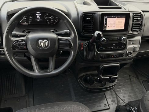 Used 2023 RAM ProMaster 2500 image 13