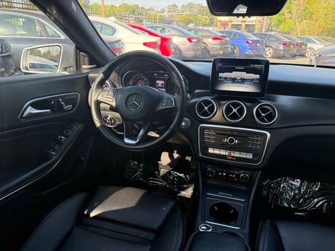 Used 2017 Mercedes-Benz CLA 250 4MATIC image 19