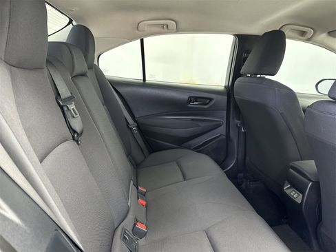 Used 2023 Toyota Corolla LE image 35