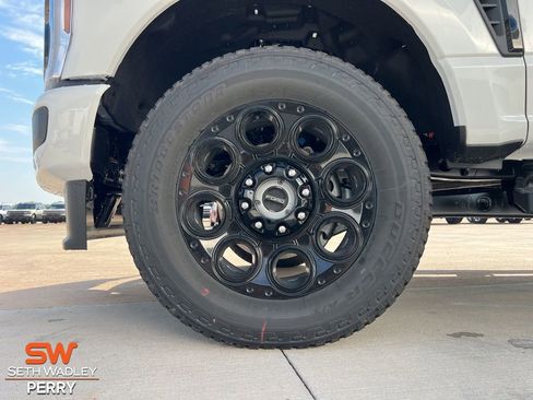 New 2026 Ford F350 Lariat w/ Black Appearance Package image 12