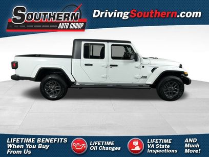 Used 2024 Jeep Gladiator Sport