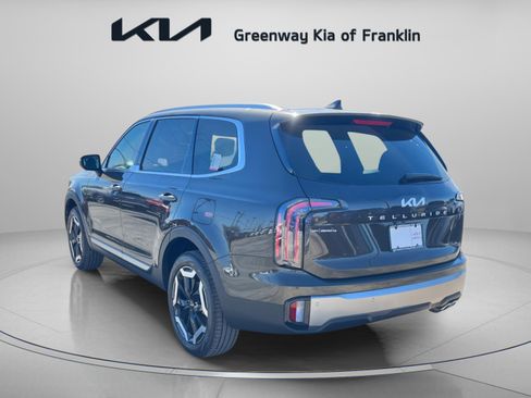 New 2025 Kia Telluride EX w/ EX Captain's Chair Package image 5