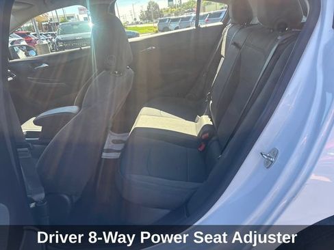 Used 2017 Chevrolet Cruze LT w/ Convenience Package FWD image 15