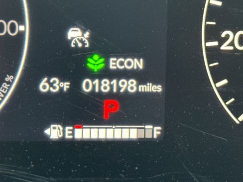 Used 2025 Honda CR-V Sport image 22