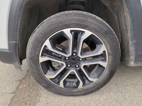 Used 2022 Jeep Compass Limited image 10