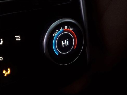 Used 2023 Land Rover Range Rover SE image 31