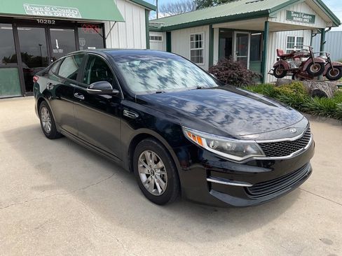 Used 2016 Kia Optima LX FWD image 3