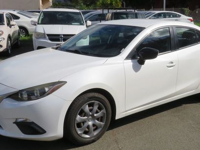 Used 2014 MAZDA MAZDA3 i SV