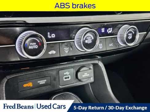Used 2023 Honda Civic Sport image 18