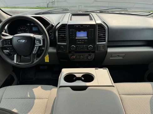 Used 2018 Ford F150 XLT AWD/4WD image 2