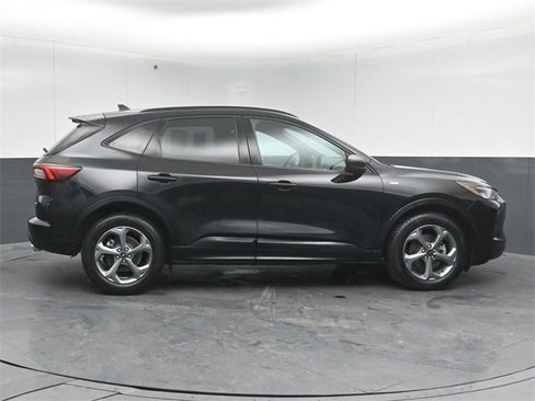 Used 2024 Ford Escape ST-Line w/ Equipment Group 301A image 8
