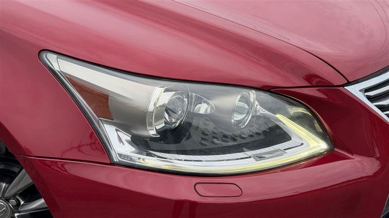 Used 2013 Lexus LS 460 AWD w/ Comfort Pkg image 10