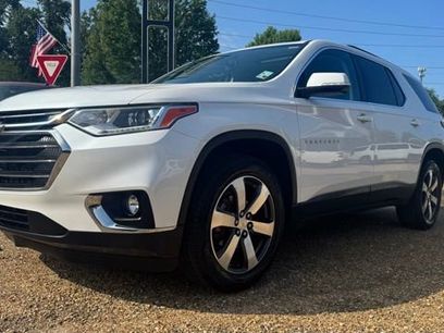 Used 2018 Chevrolet Traverse LT w/ LPO, Floor Liner Package