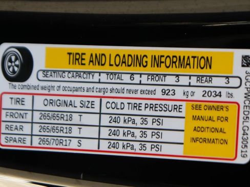 Used 2020 Chevrolet Silverado 1500 LT w/ All-Star Edition RWD image 49