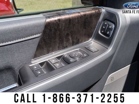 Used 2024 Ford F250 Lariat w/ Lariat Ultimate Package AWD/4WD image 18