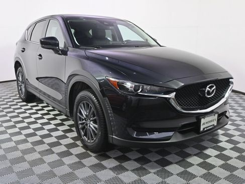Used 2017 MAZDA CX-5 Touring w/ Preferred Equipment Package AWD/4WD image 9