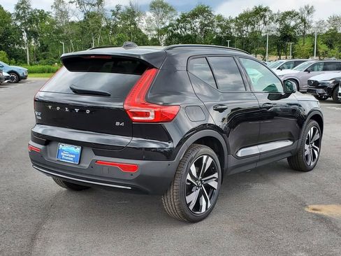 New 2026 Volvo XC40 B4 Plus w/ Protection Package Premier image 25