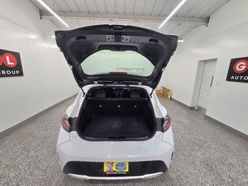 Used 2021 Toyota Corolla SE FWD image 17