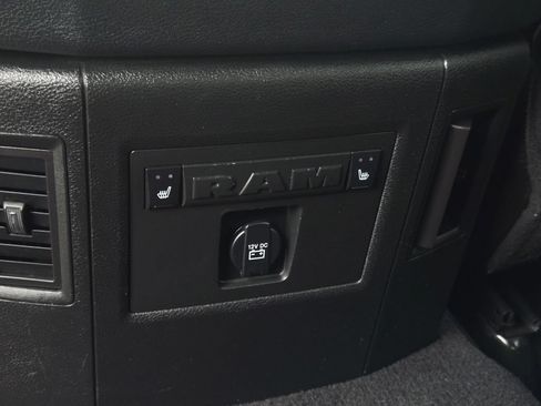 Used 2017 RAM 3500 Laramie Longhorn AWD/4WD image 17