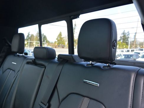 Used 2017 Ford F150 Platinum w/ Technology Package image 23