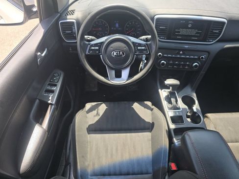 Used 2020 Kia Sportage LX AWD/4WD image 21
