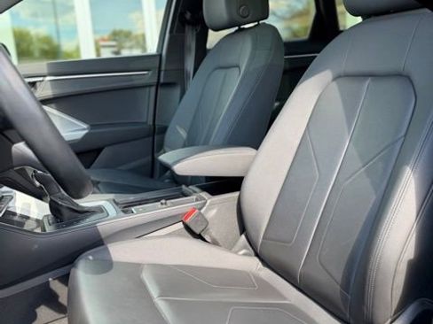 Used 2021 Audi Q3 2.0T Premium Plus image 8