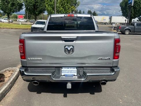 Used 2019 RAM 1500 Laramie AWD/4WD image 6