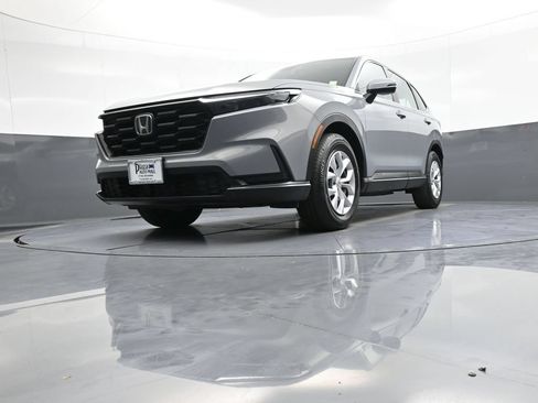 Used 2024 Honda CR-V LX image 25
