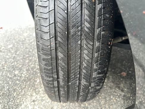 Used 2023 Toyota Prius LE image 25