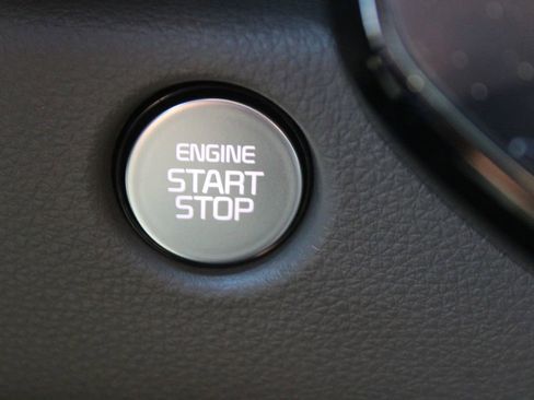 New 2026 Kia Carnival FWD image 37