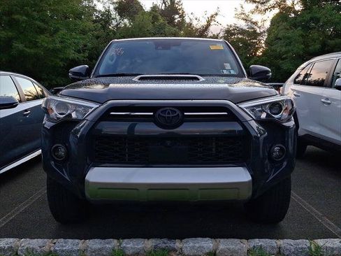 Certified 2024 Toyota 4Runner TRD Off-Road Premium w/ Off Road Premium Plus Package AWD/4WD image 3