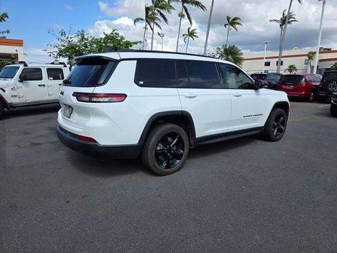 Used 2021 Jeep Grand Cherokee L Laredo AWD/4WD image 7