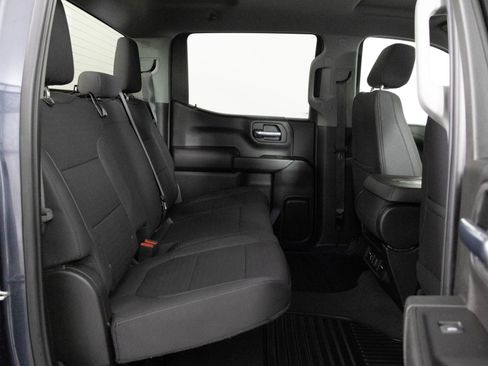 Used 2022 Chevrolet Silverado 1500 LT image 38
