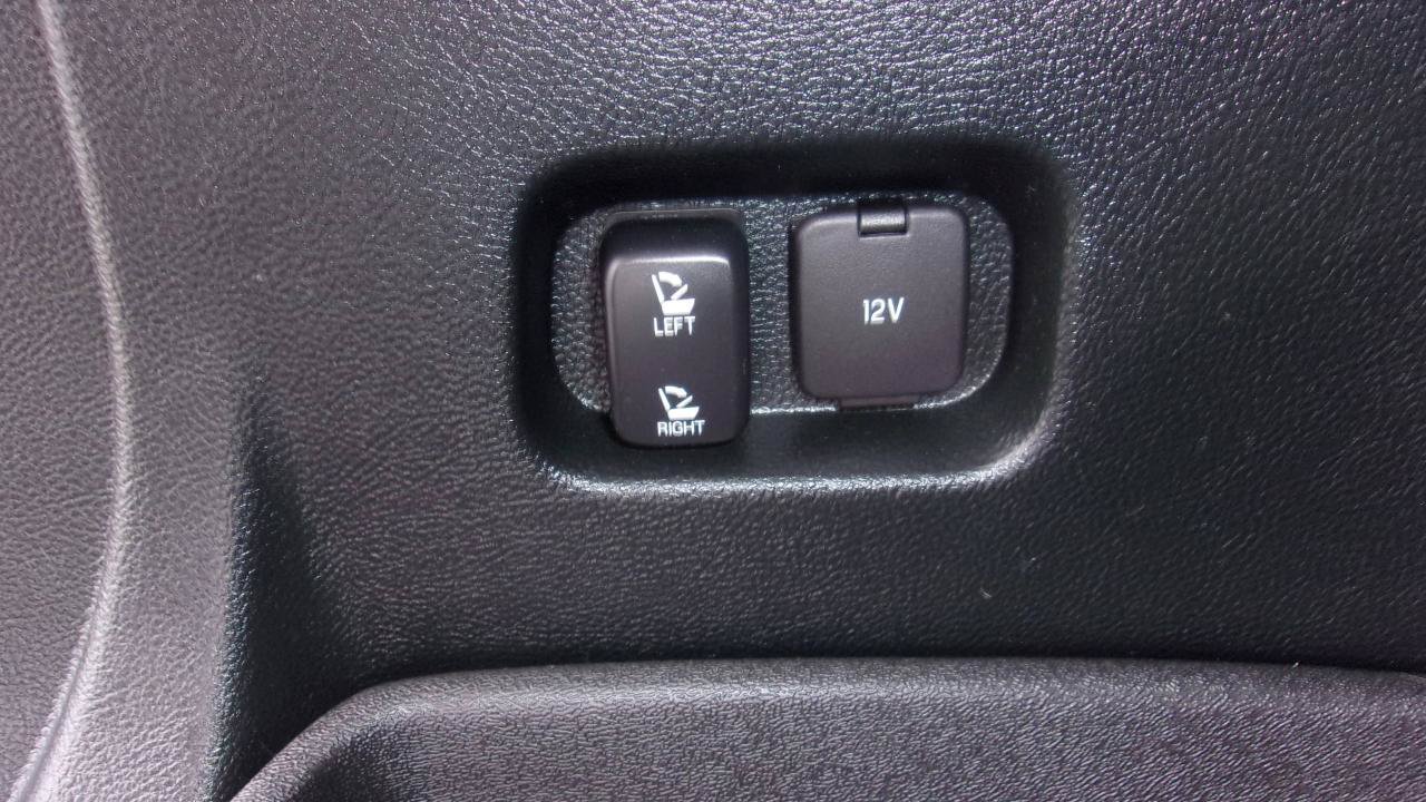 Used 2019 Ford Edge SEL w/ Equipment Group 201A AWD/4WD image 8