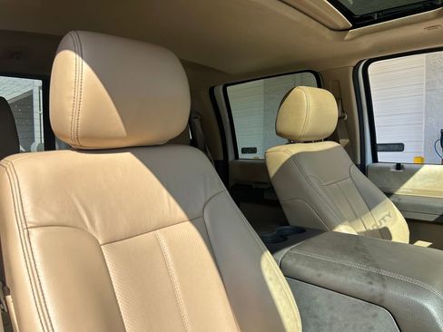 Used 2015 Ford F250 Lariat w/ Lariat Ultimate Package image 13