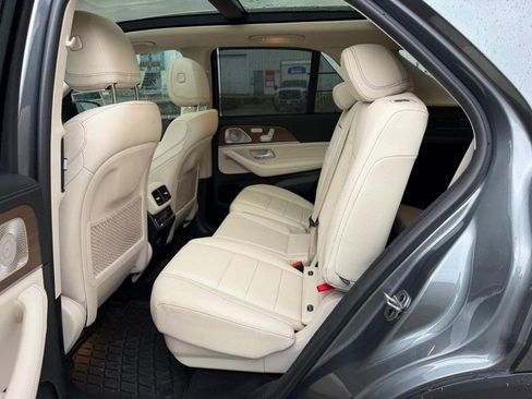 Used 2023 Mercedes-Benz GLE 450 4MATIC image 9