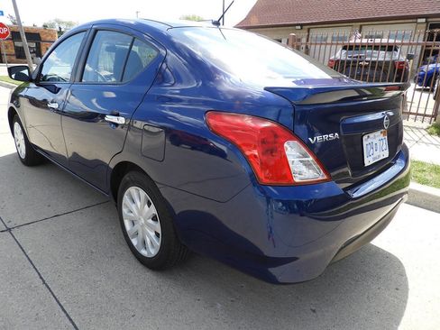 Used 2019 Nissan Versa SV FWD image 6
