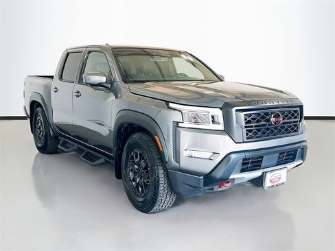 Used 2023 Nissan Frontier Pro-X w/ Pro-X Premium Package image 3