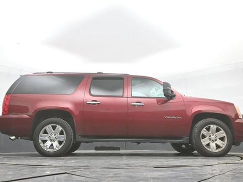 Used 2010 GMC Yukon XL SLT AWD/4WD image 48
