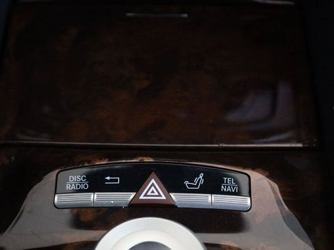 Used 2013 Mercedes-Benz CL 550 4MATIC image 36