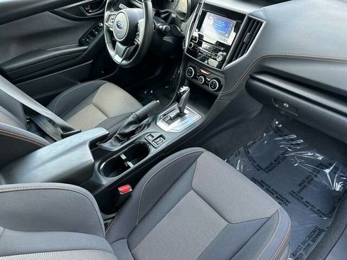 Used 2023 Subaru Crosstrek 2.0i Premium image 18