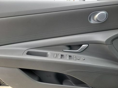 Used 2021 Hyundai Elantra SEL FWD image 20