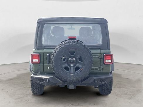 Used 2021 Jeep Wrangler Sport image 4