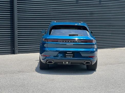 New 2025 Porsche Cayenne image 6