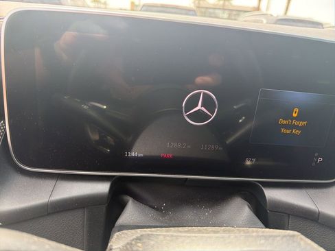 Certified 2024 Mercedes-Benz GLC 43 AMG 4MATIC image 6