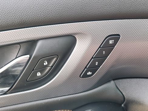 Used 2019 Chevrolet Traverse Premier w/ Driver Confidence II Package image 29