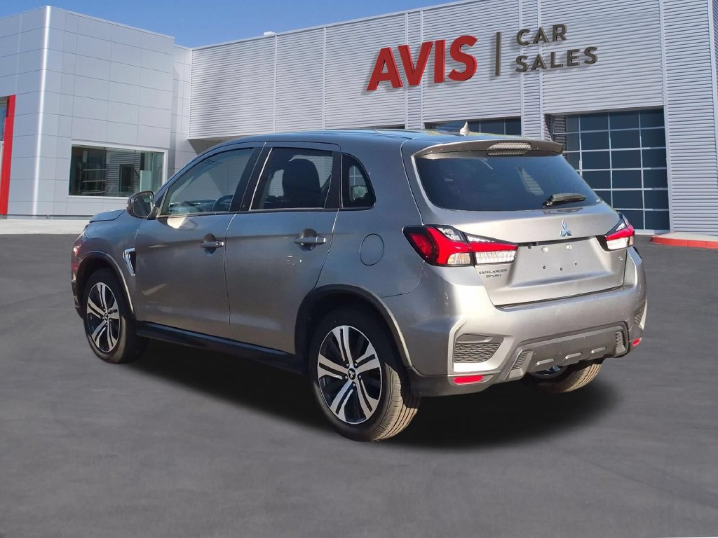 Used 2025 Mitsubishi Outlander Sport SE AWD/4WD image 7