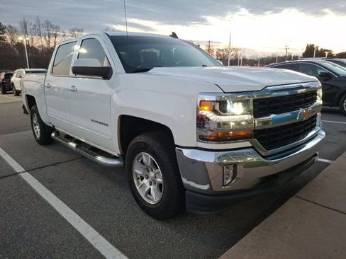 Used 2018 Chevrolet Silverado 1500 LT w/ LT Fleet Convenience Package image 1