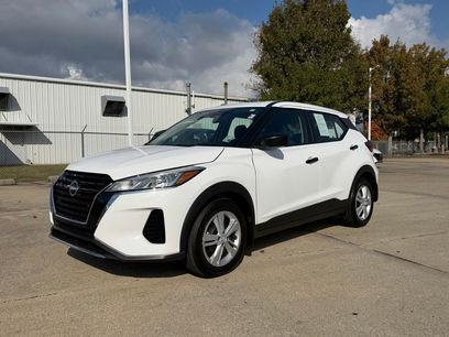 Used 2025 Nissan Kicks Play S