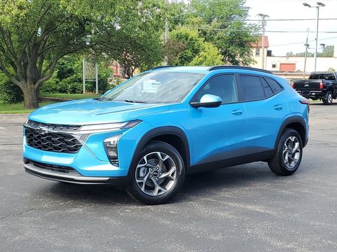 New 2026 Chevrolet Trax LT w/ Driver Confidence Package FWD image 27